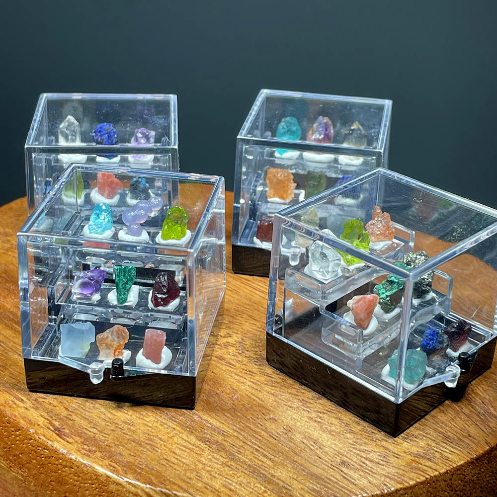 A World of Wonder: Miniature Mineral & Crystal Collection Box