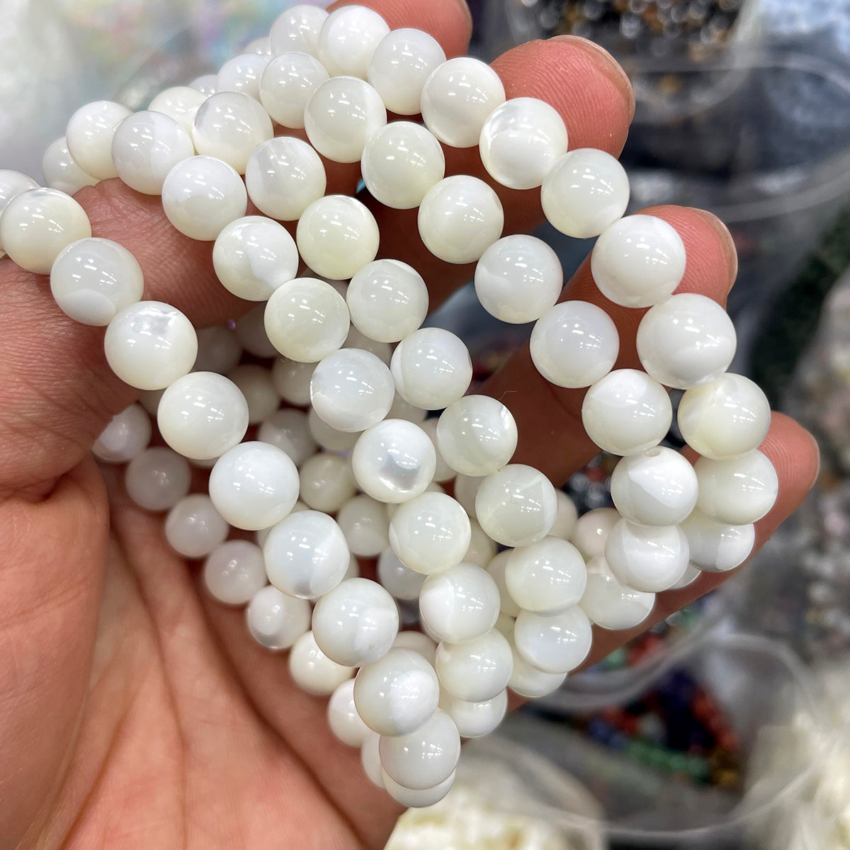 White Shell Stone Bead Bracelet 8mm