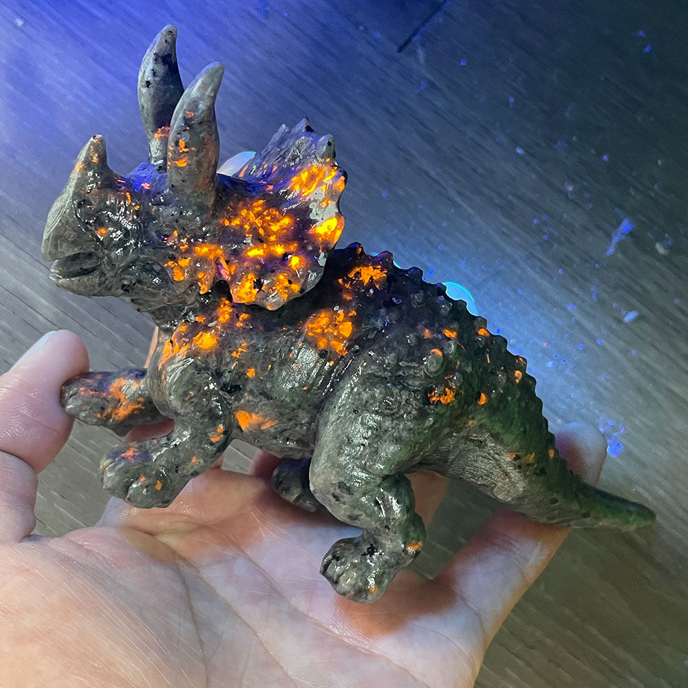 5.7" Realistic Stone Dinosaur Statue – Detailed Triceratops Mineral Specimen