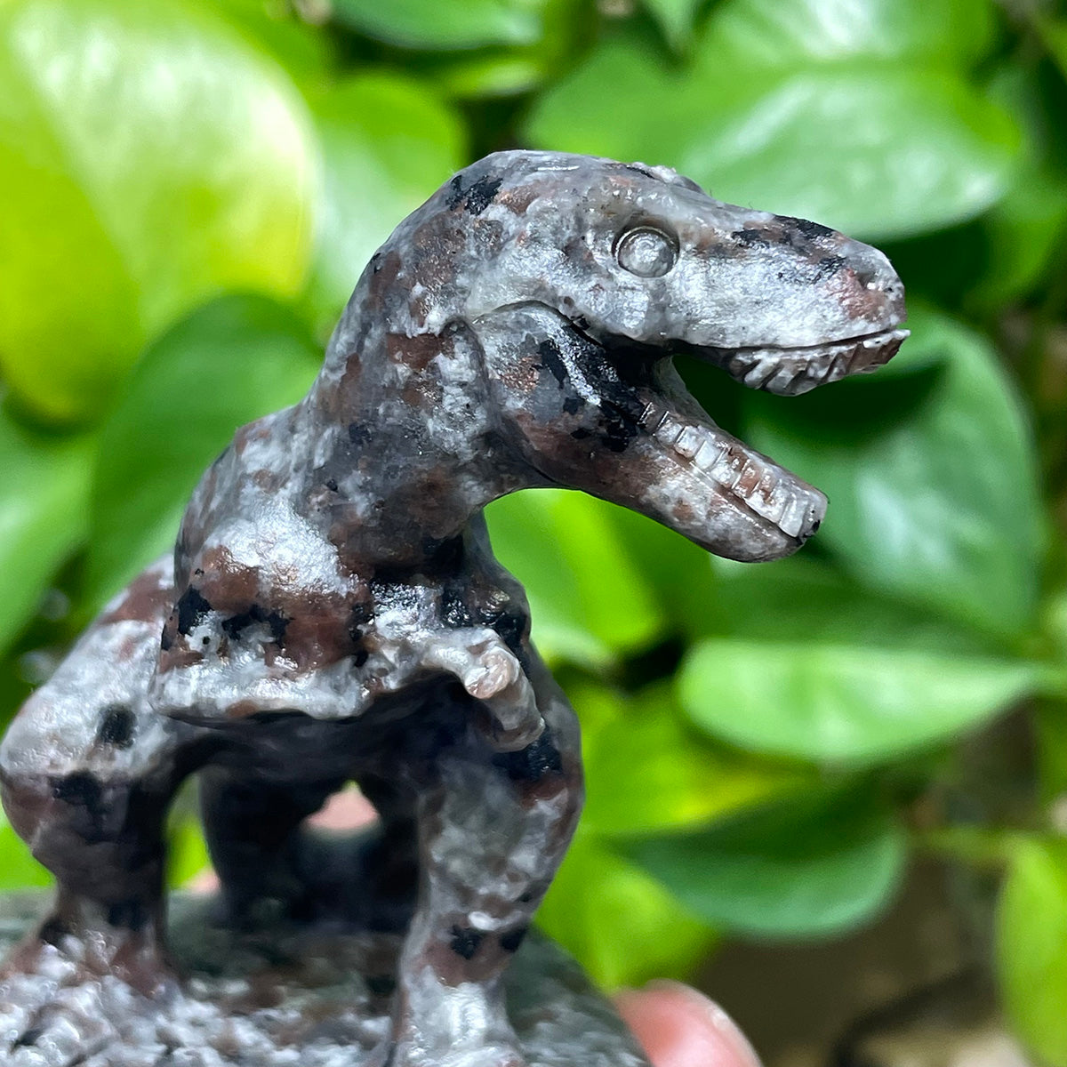 Yooperlite Dinosaur Statue Real Crystal Figurine Healing Stone Decor