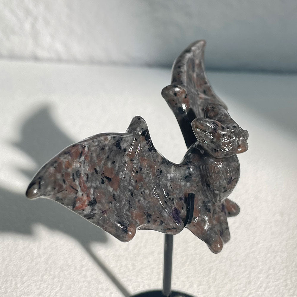 Natural Yooperlite Crystal Bat Figurine - UV Reactive Gothic Decor